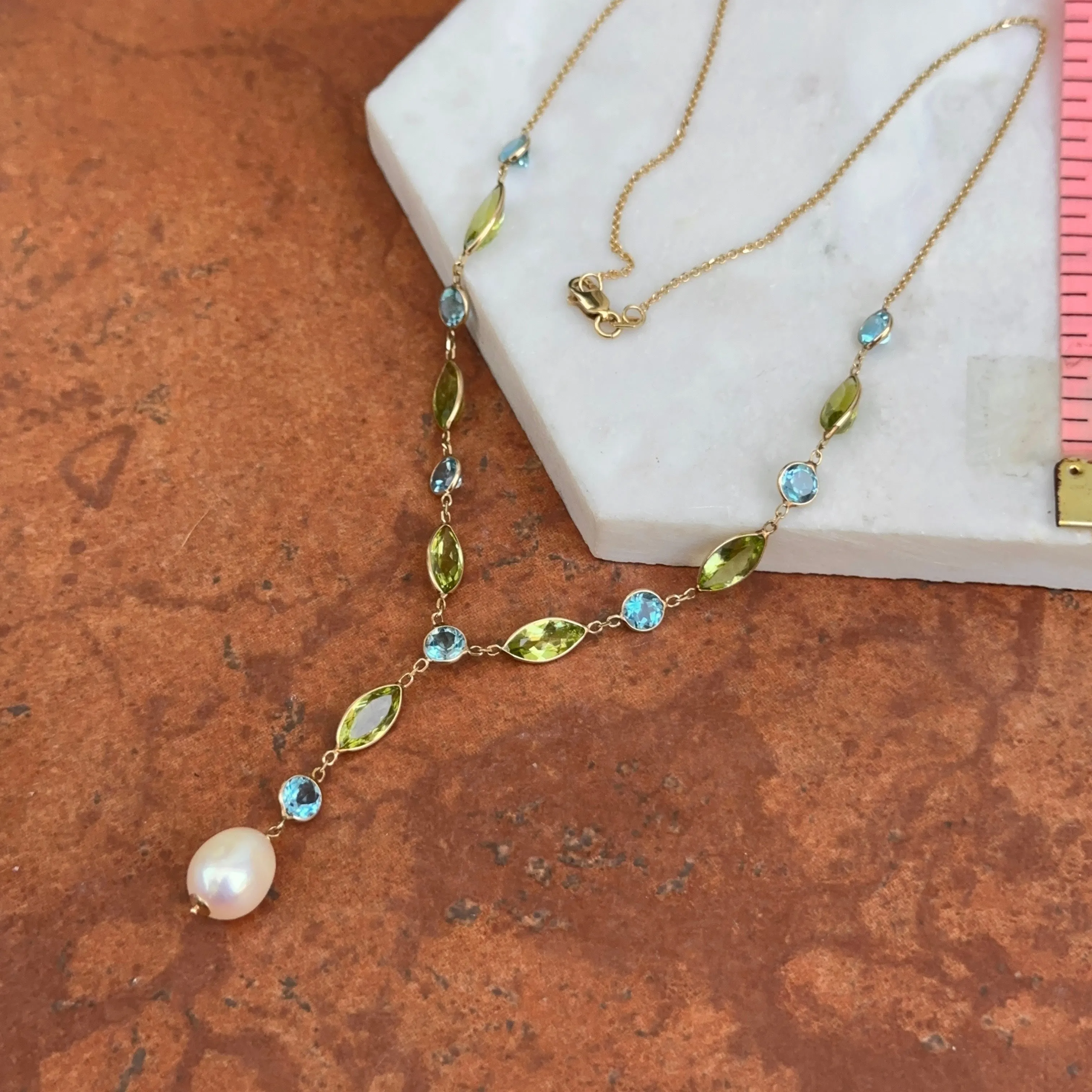 14KT Yellow Gold Topaz, Peridot   Freshwater Pearl Lariat Necklace