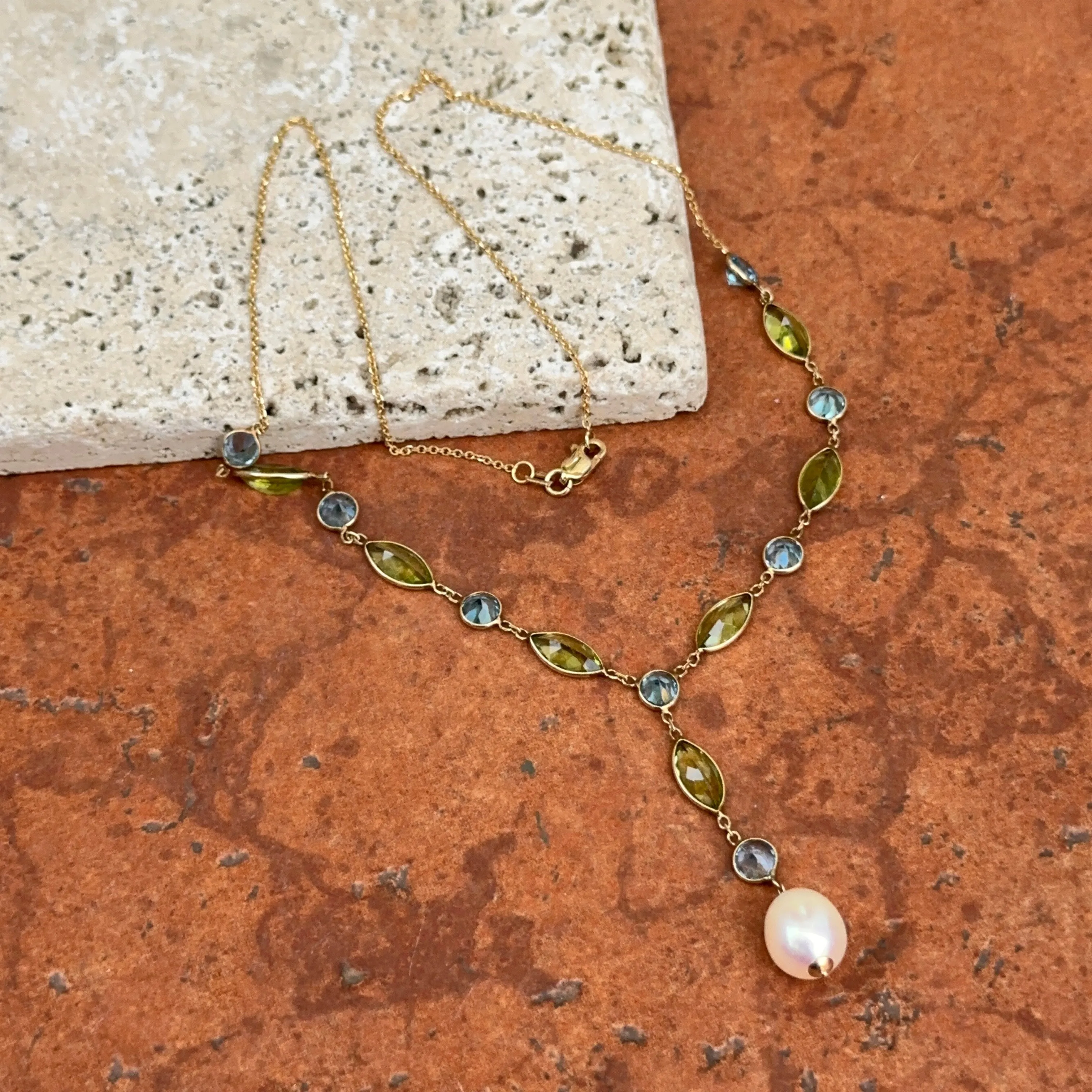 14KT Yellow Gold Topaz, Peridot   Freshwater Pearl Lariat Necklace