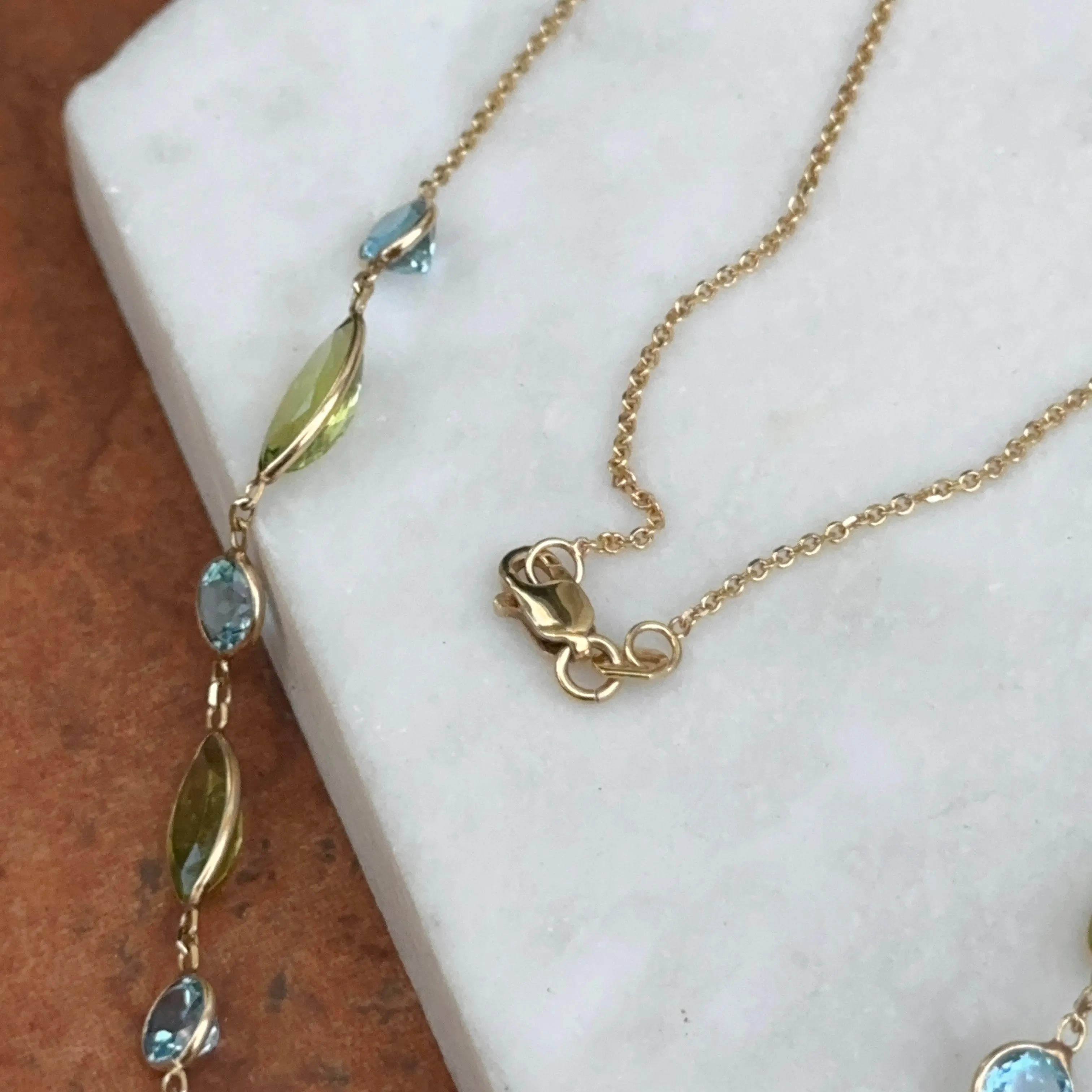 14KT Yellow Gold Topaz, Peridot   Freshwater Pearl Lariat Necklace