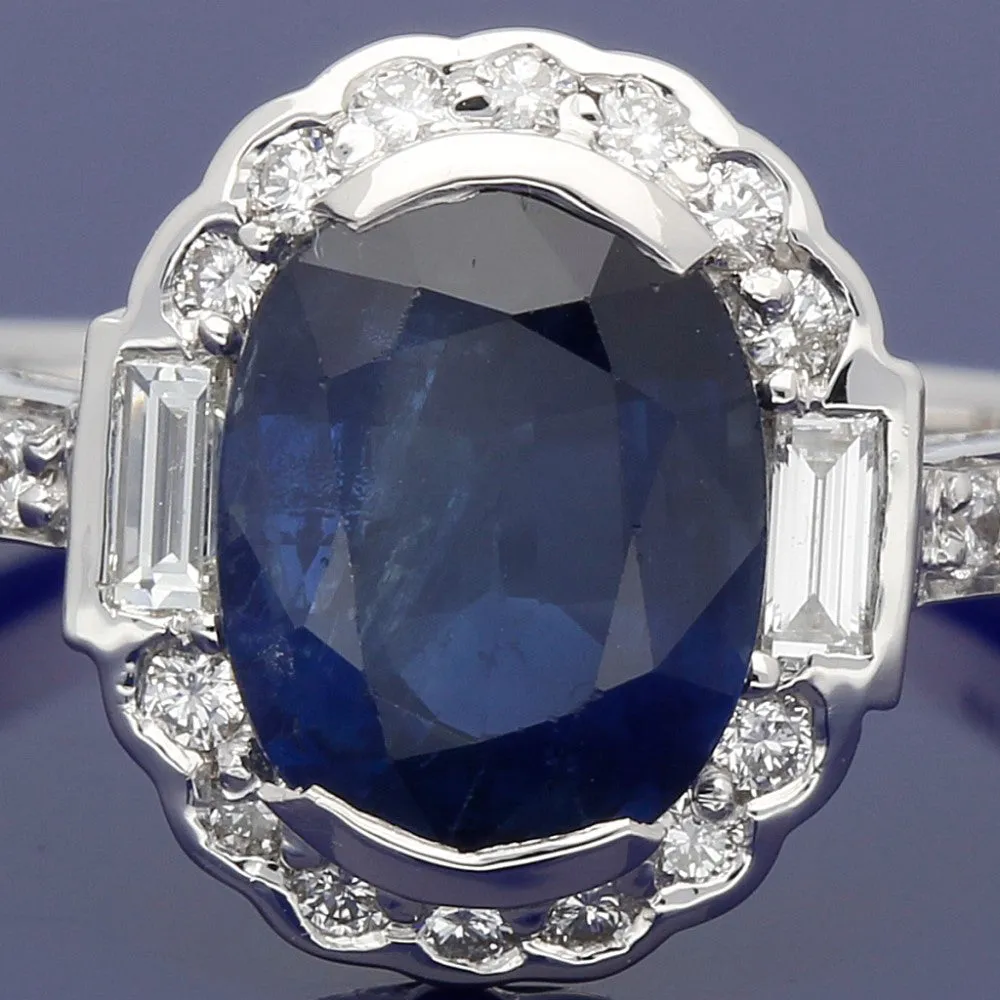 18ct White Gold Sapphire & Diamond Oval Cluster Ring