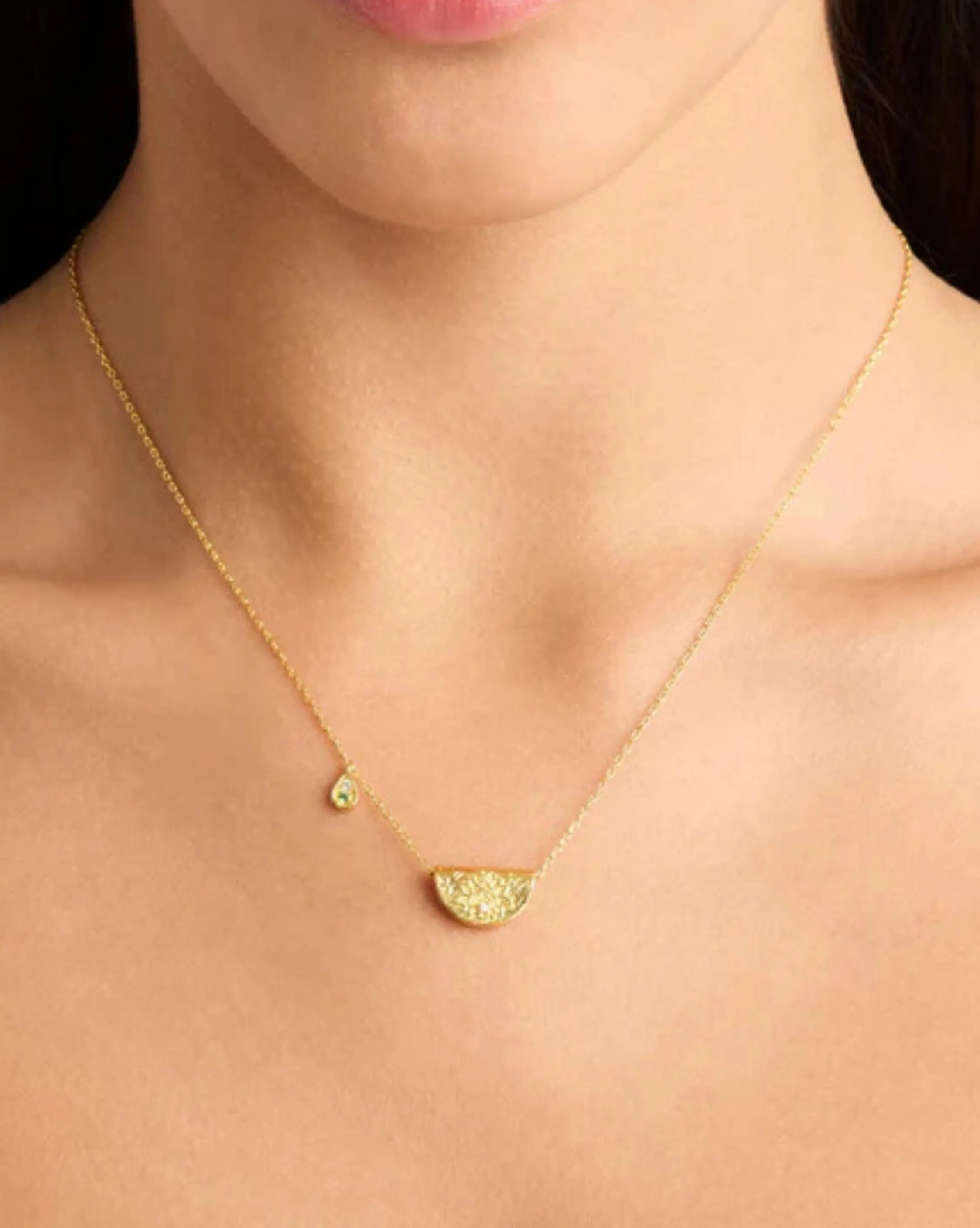 18k Gold Vermeil Lotus Birthstone Necklace - August - Peridot