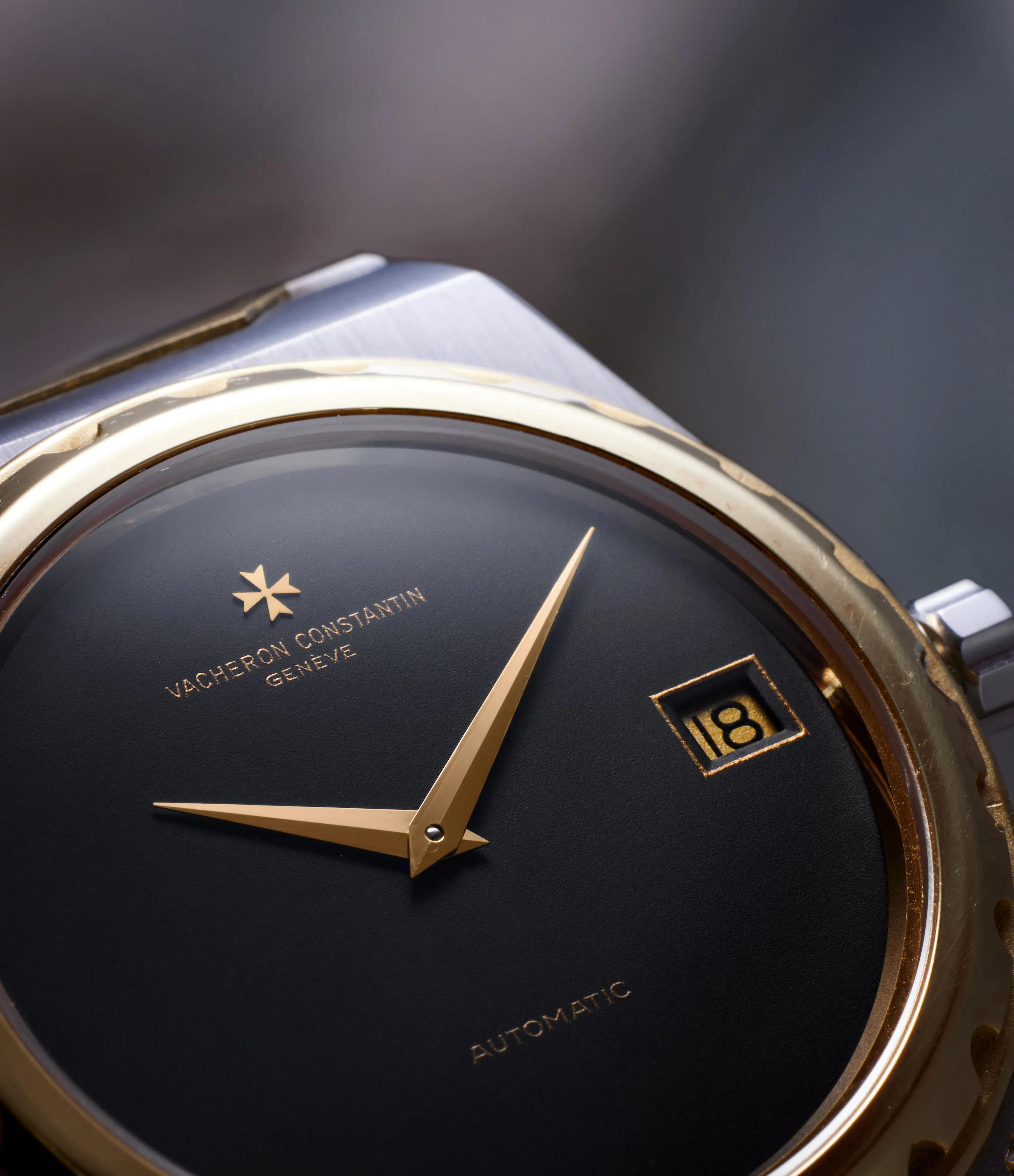 222 | 44018 | Stainless Steel & Yellow Gold