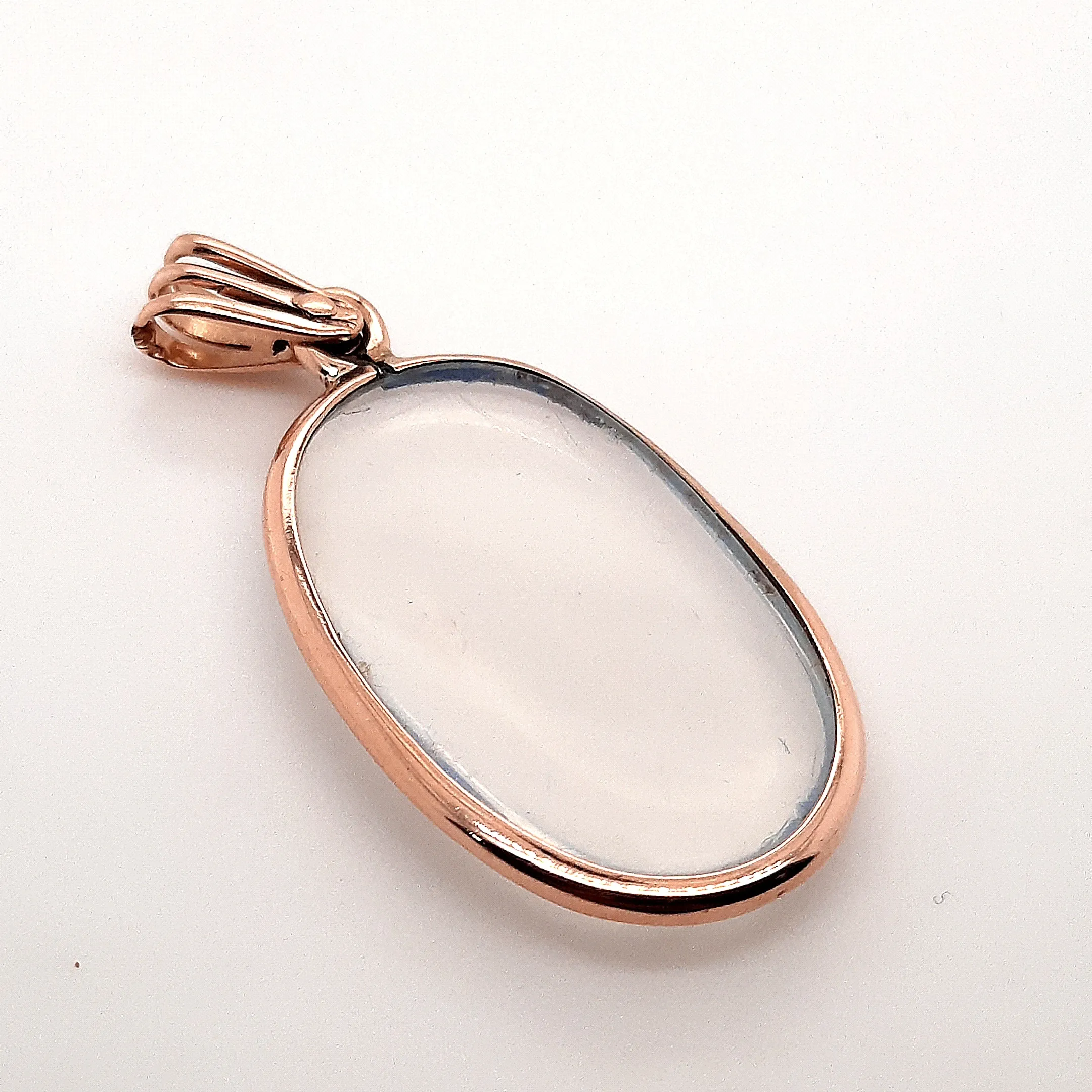 9ct Yellow Gold Moonstone Pendant
