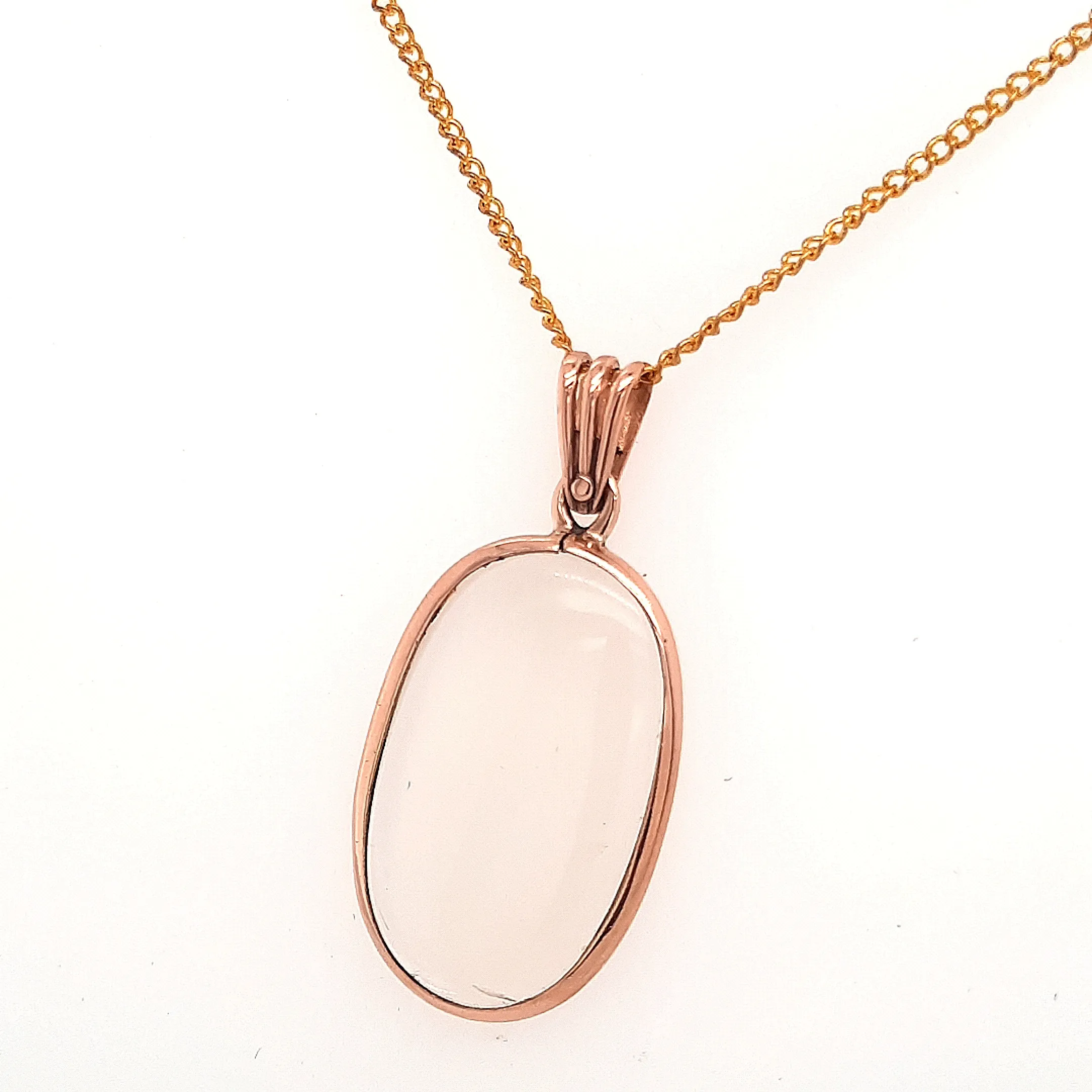 9ct Yellow Gold Moonstone Pendant