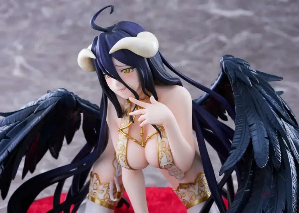Albedo lingerie Ver. 1/7 Scale Figure