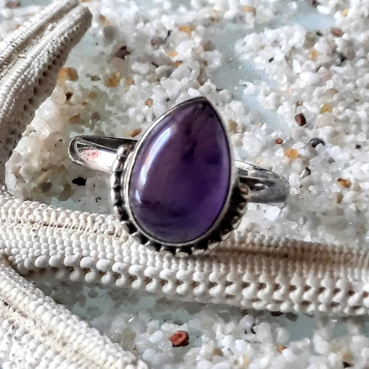 AMETHYST DROP - 925 SILVER RING