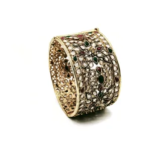 Beautiful Fashionable Bangle with Stones