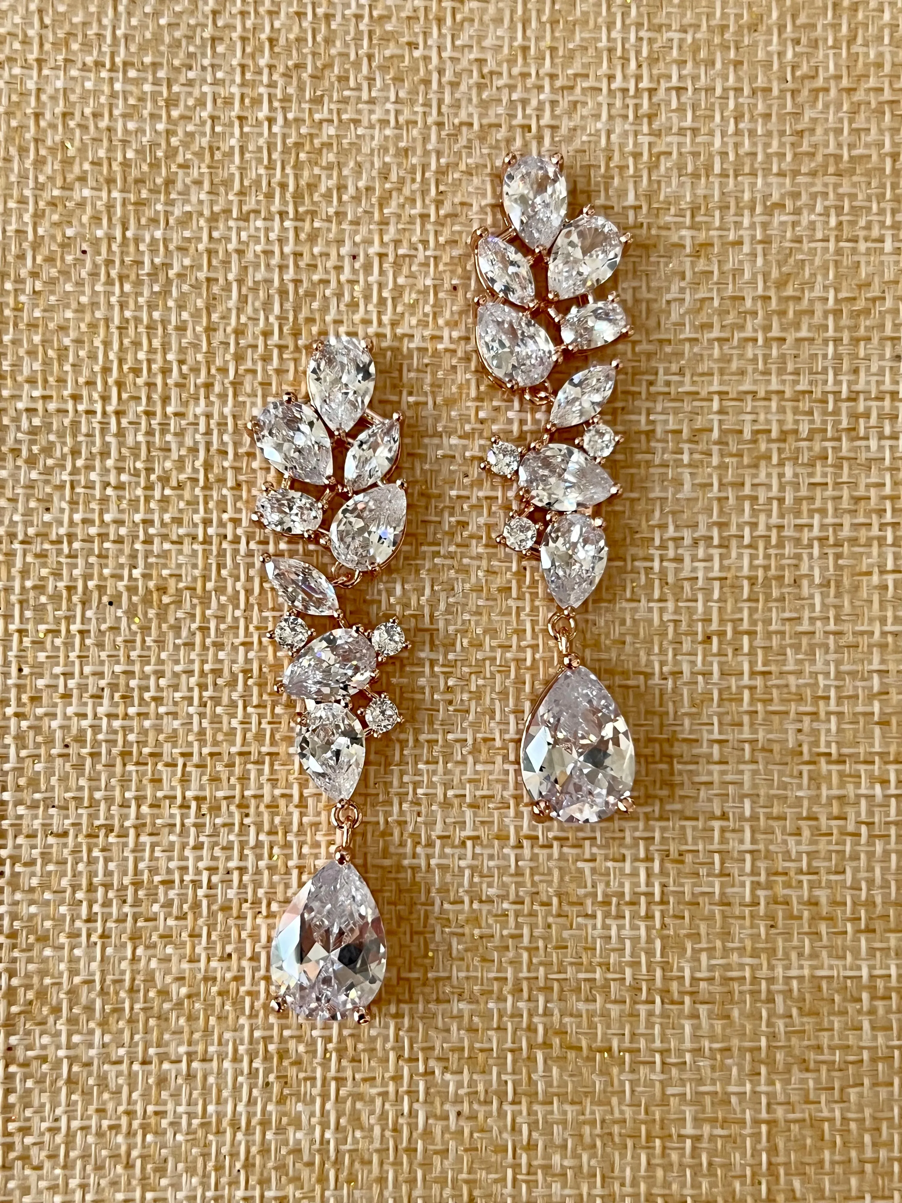Bridal Earrings, Dangle Glamourous Zirconia Wedding Earring, 15 Anos Earring
