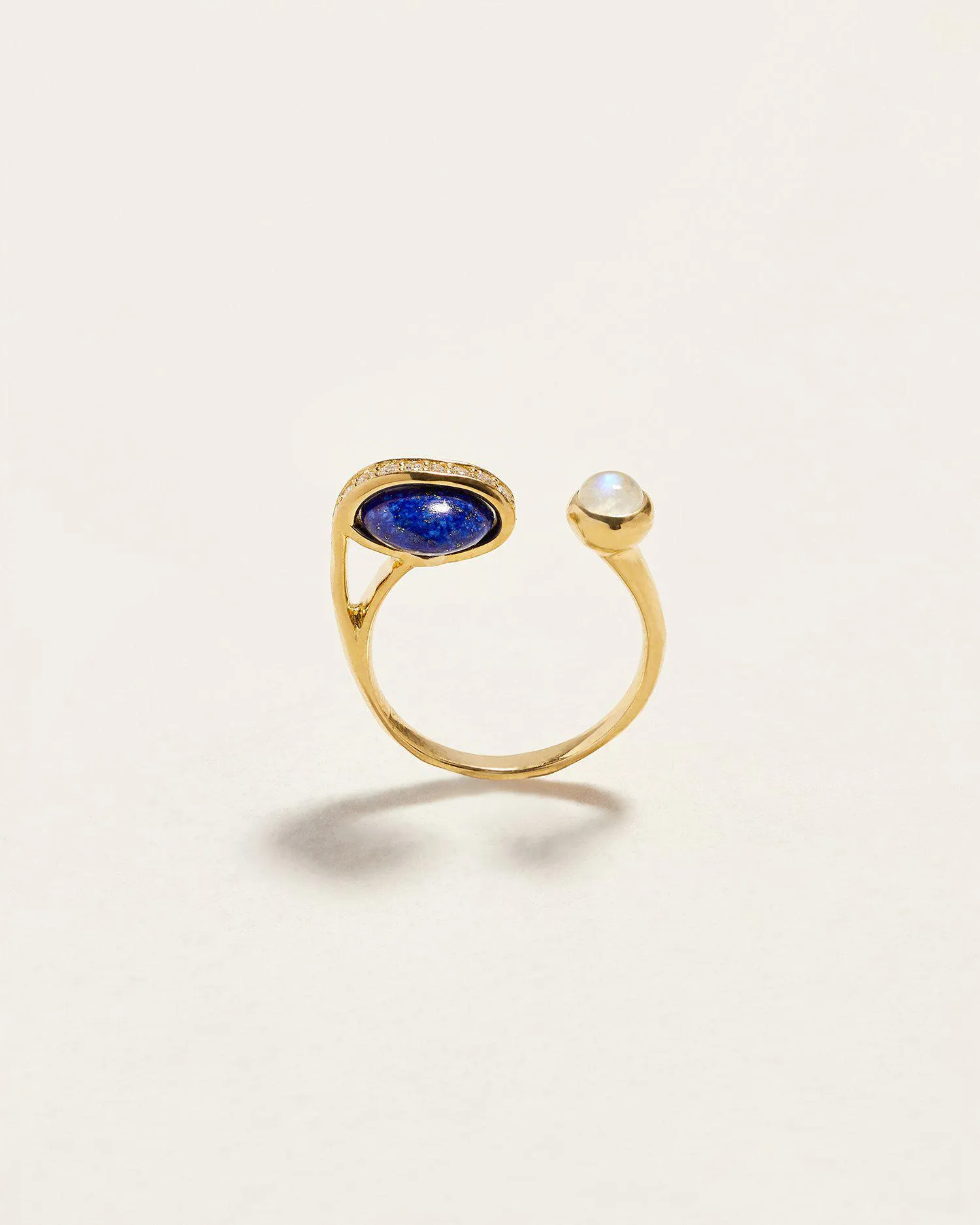 Comet Gravitation Ring