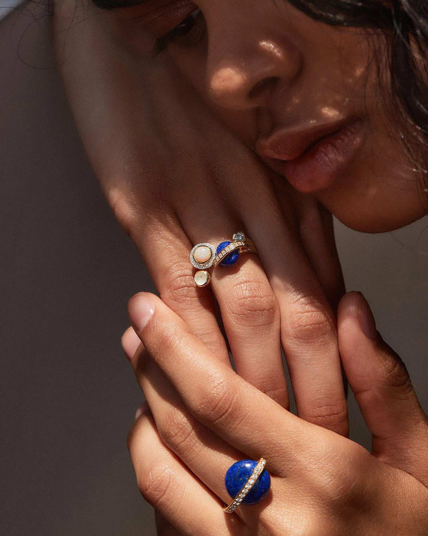 Comet Gravitation Ring