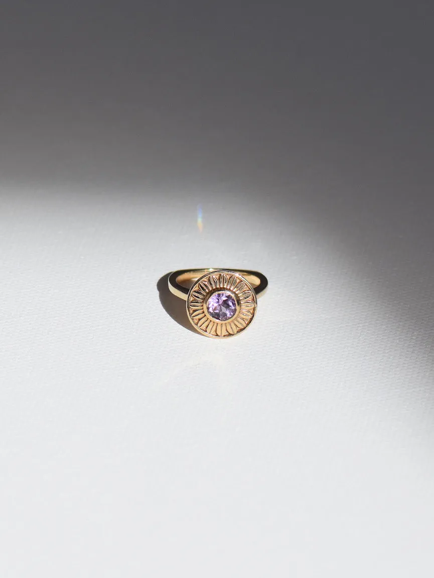Daisy Cocktail Ring | 9k Gold (all stones)