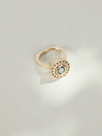 Daisy Cocktail Ring | 9k Gold (all stones)