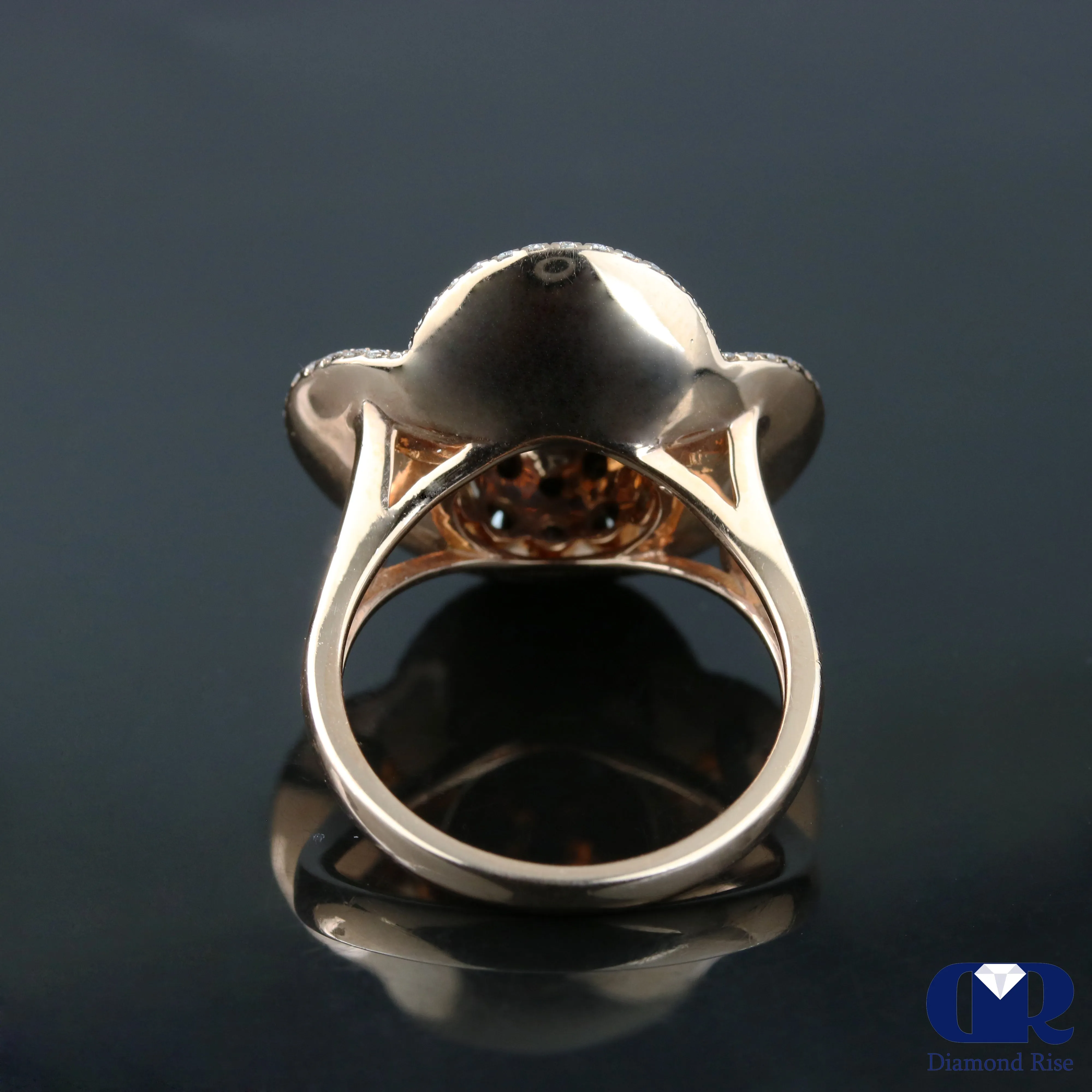 Diamond Floral Shaped Cocktail Ring In 14K Gold