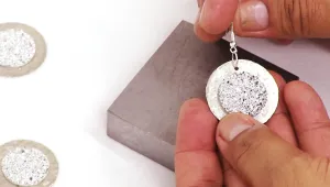 How to Make a Pair of Sugar Stone Earrings by Fernando DaSilva