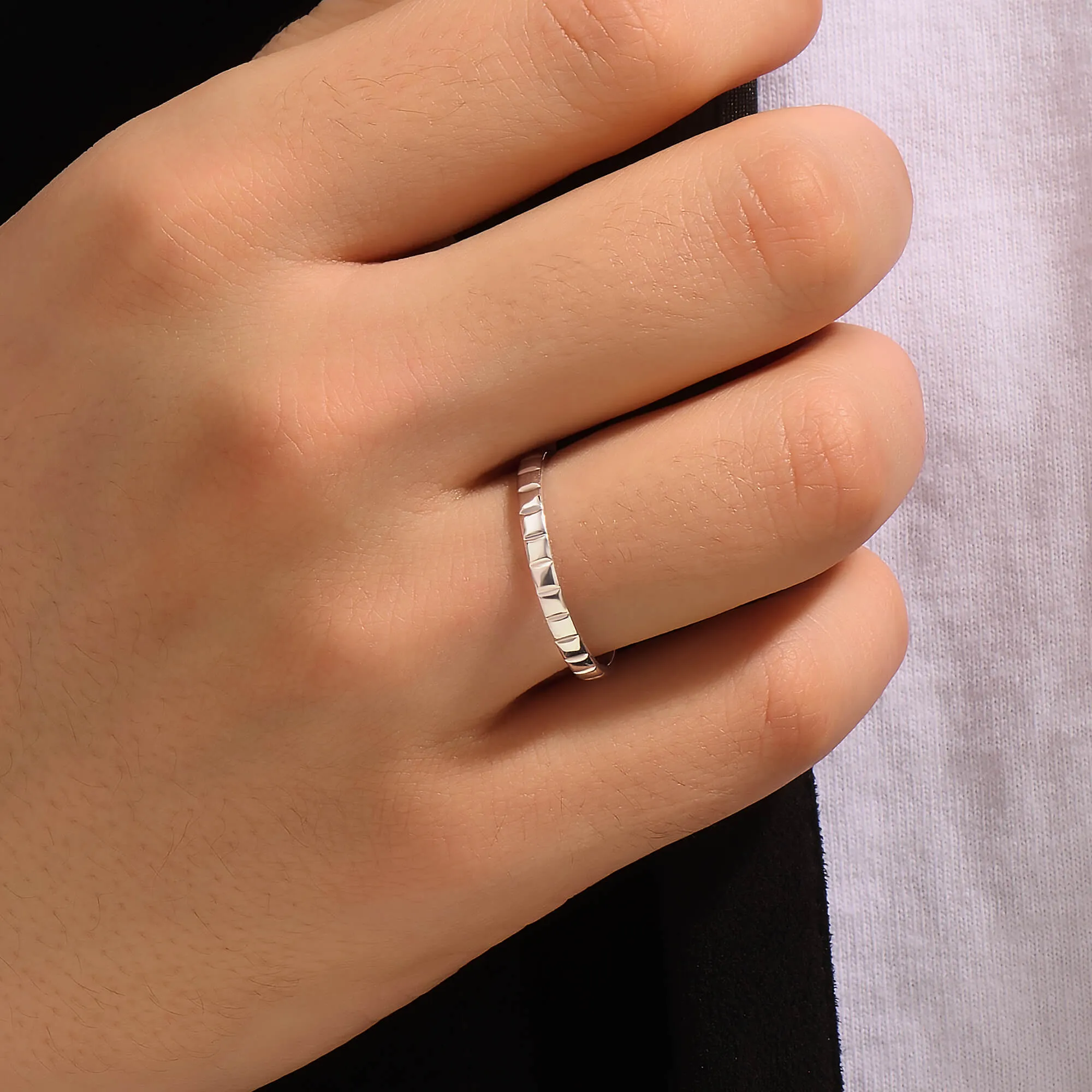 Ice Cube Band Ring in Silver