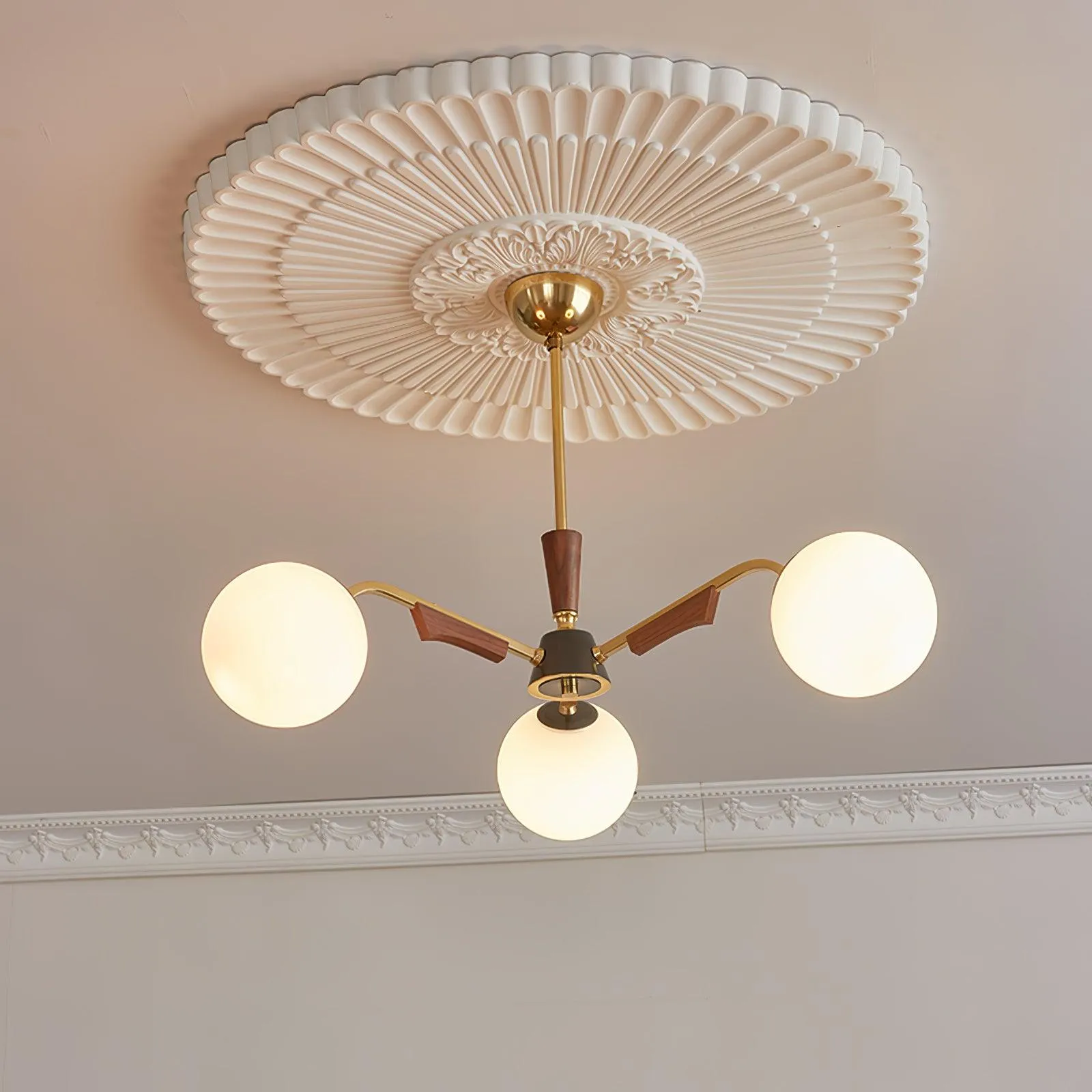 Jeri Sputnik Chandelier