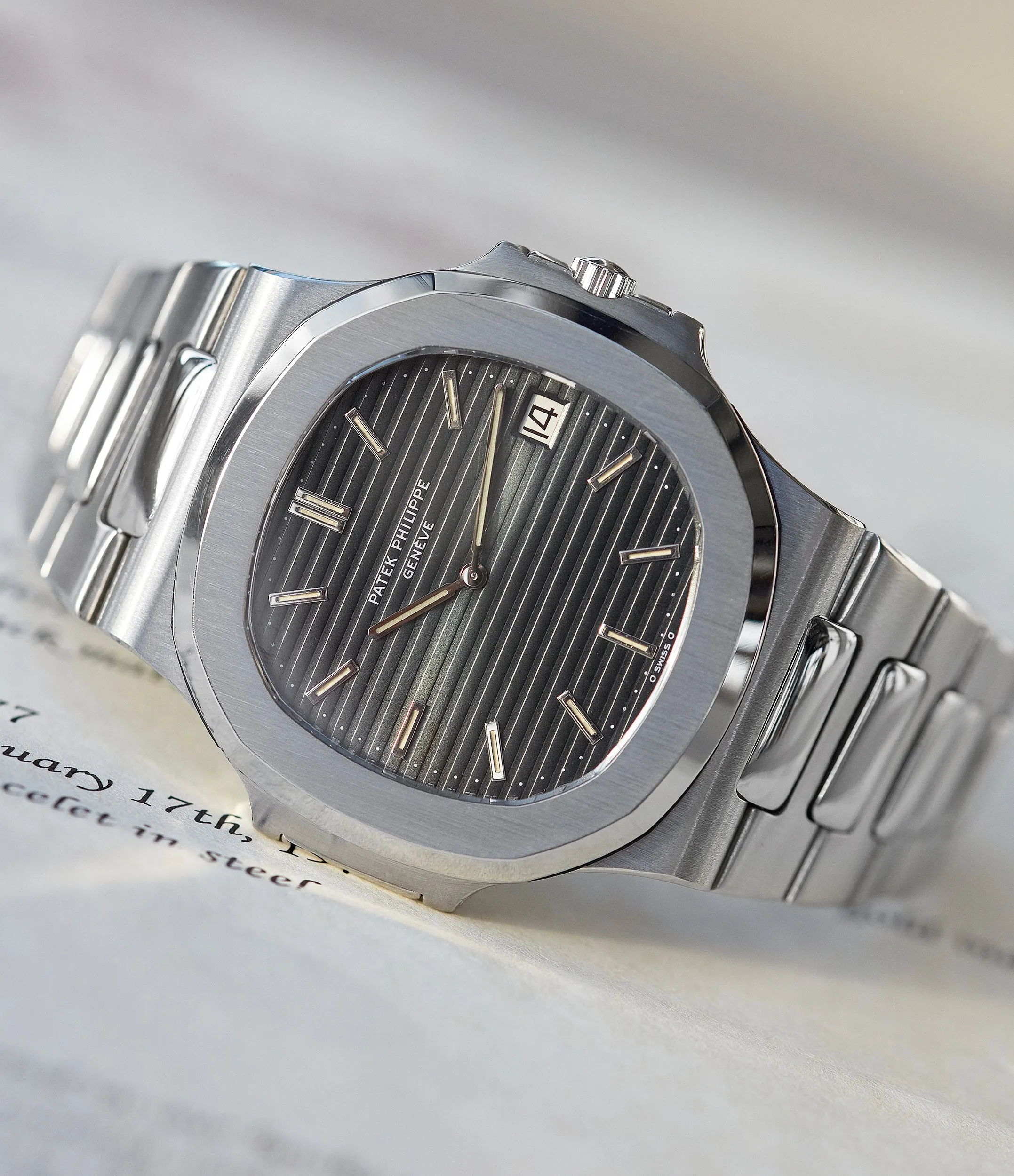 Nautilus 3700/001 | "Jumbo" | Steel