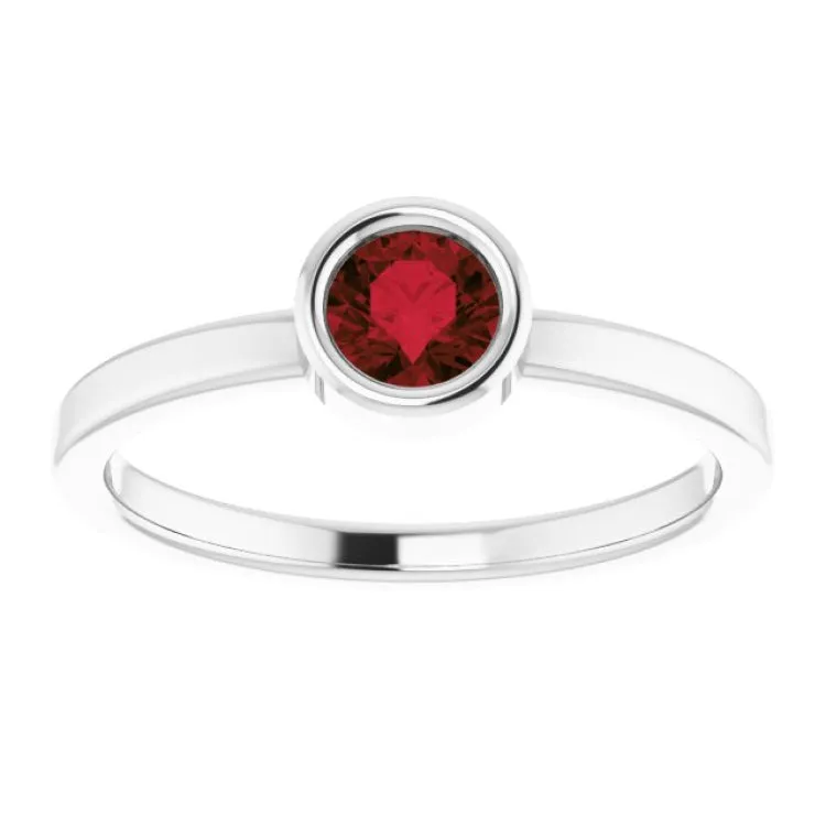 Platinum 4.5 mm Natural Mozambique Garnet Ring