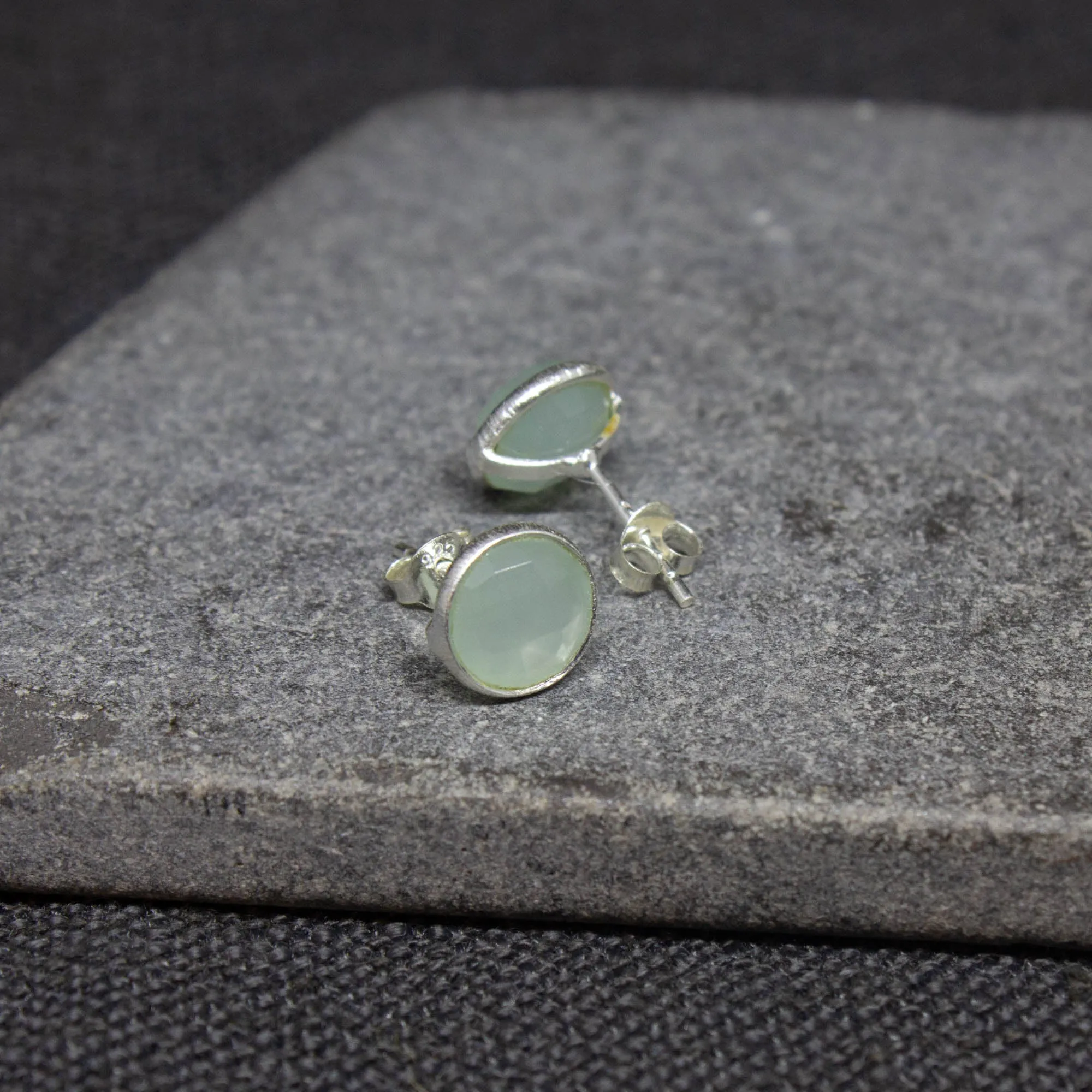 Round Gemstone Stud Earrings in Silver