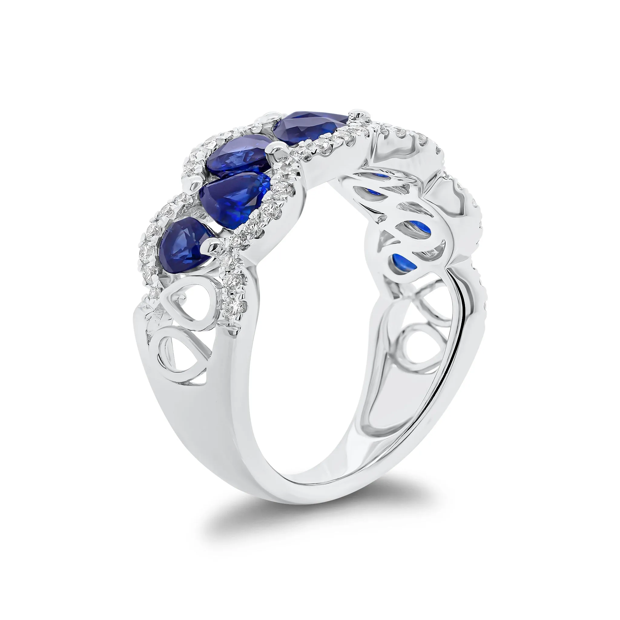 Sapphire & Diamond Scalloped Ring