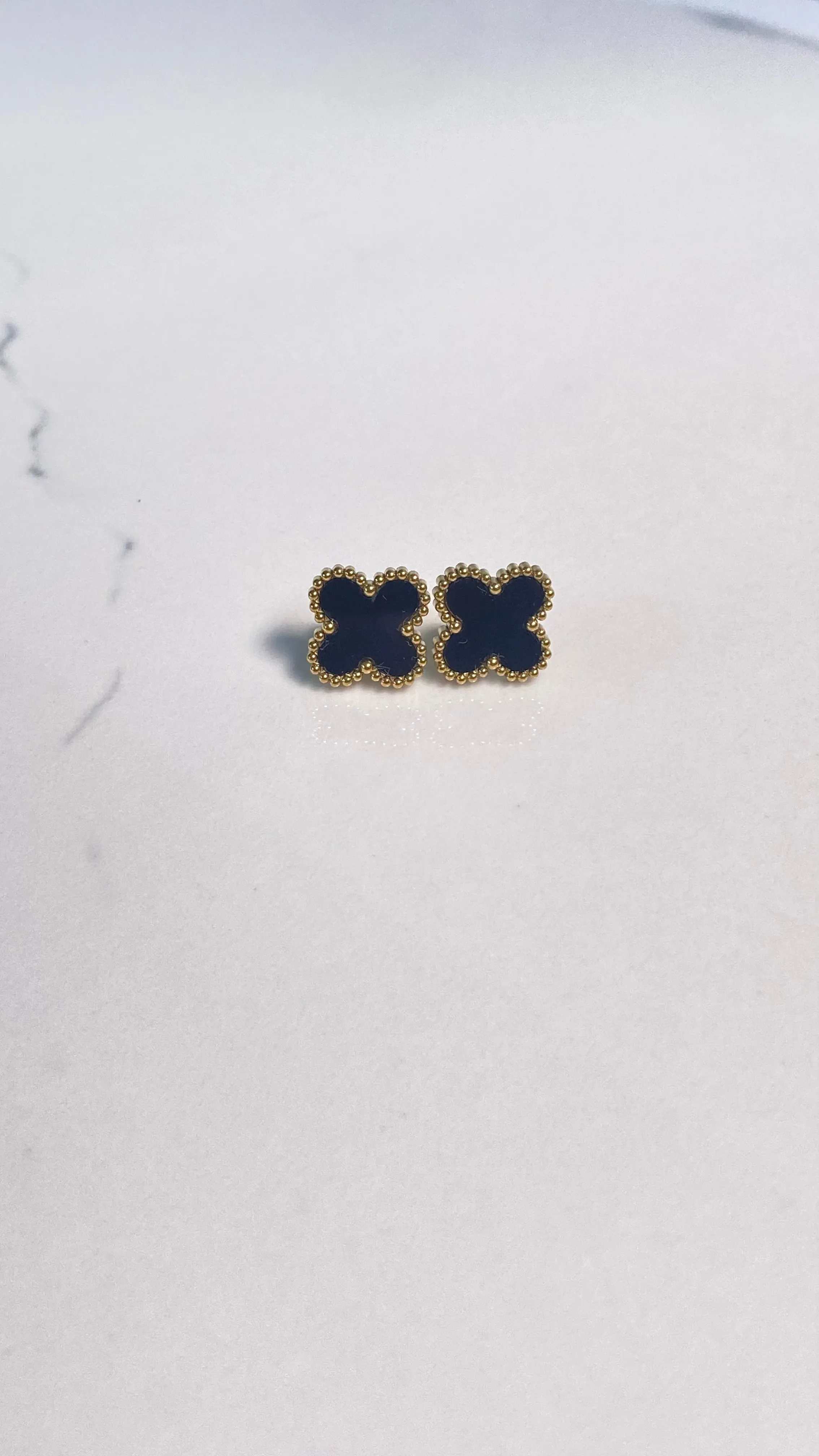 Sleek Clover Stud Earrings