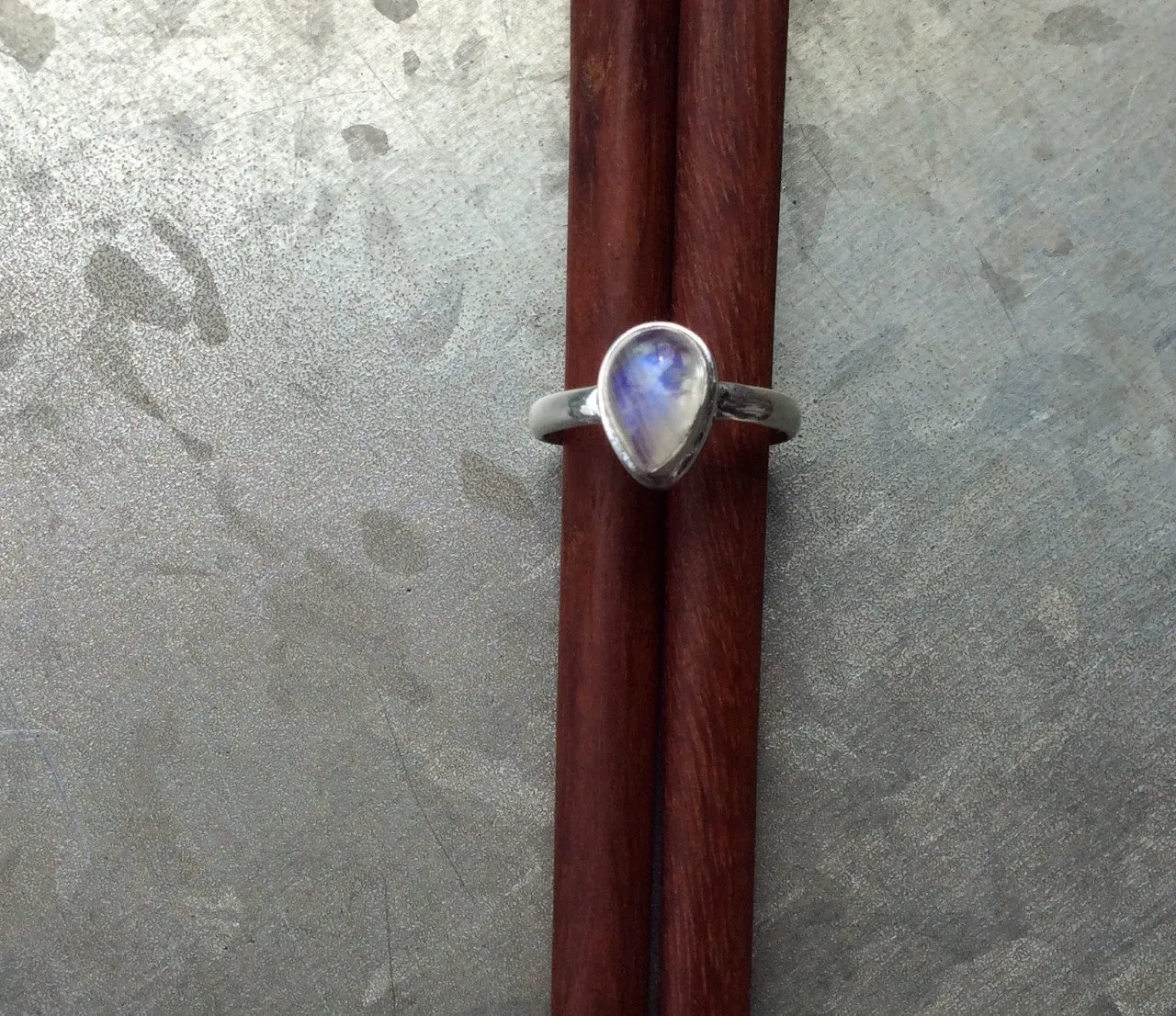 Sterling Silver Tear Drop Shaped Moonstone Ring Size 6 1/4