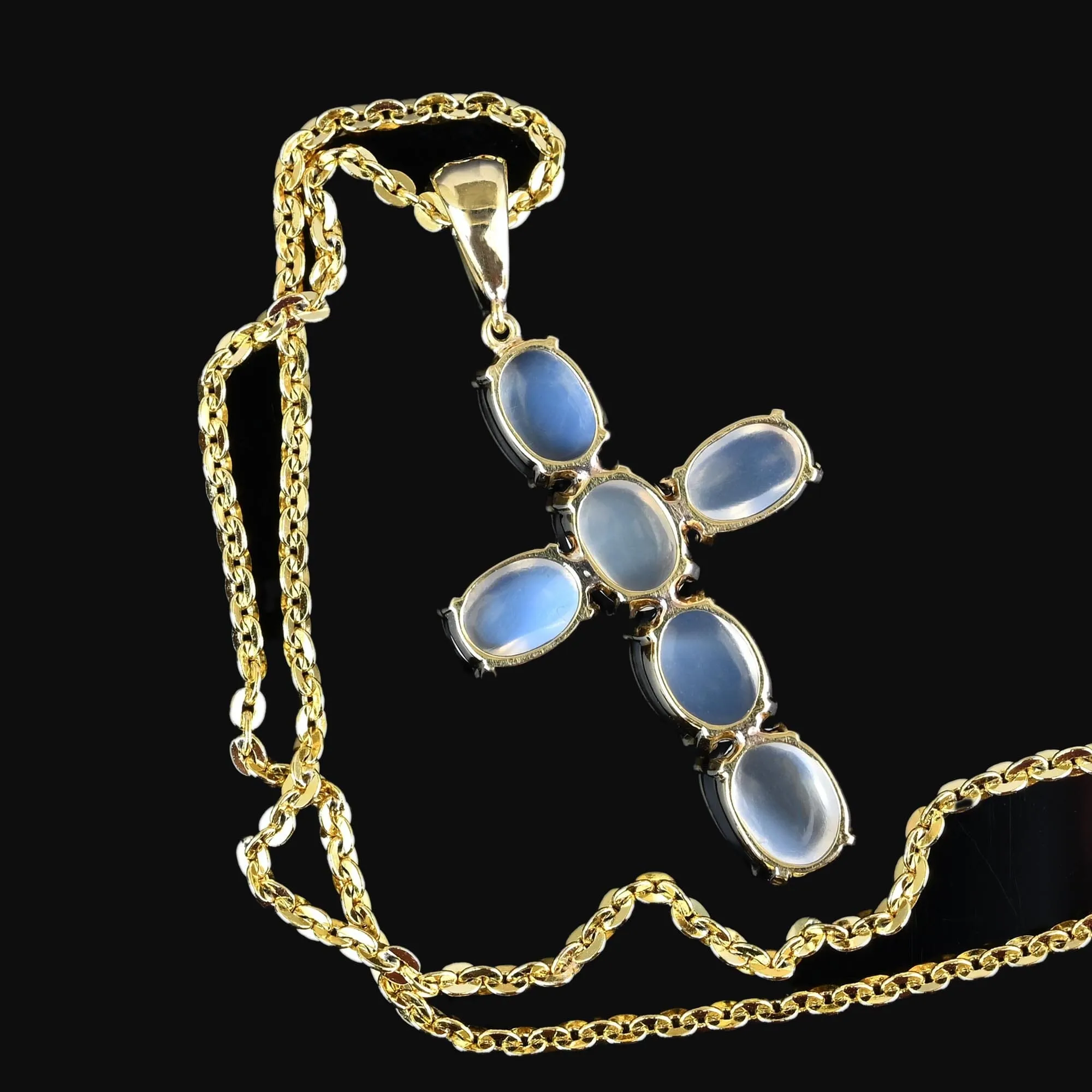 Vintage Cabochon Moonstone Cross Pendant in 14K Gold