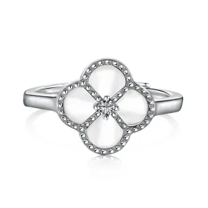 White Shell Clover Ring