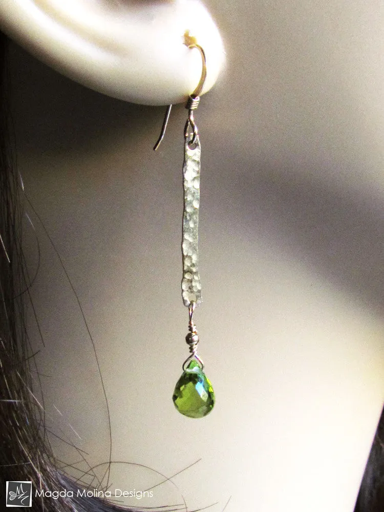 WHOLESALE - The Hammered Gold Bar And Peridot Drop Earrings