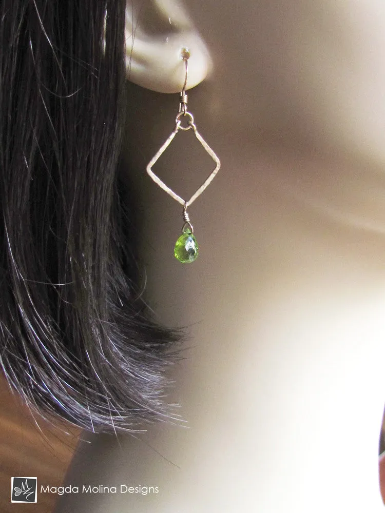 WHOLESALE - The Hammered Gold Diamonds Earrings With Fancy Peridot Drops